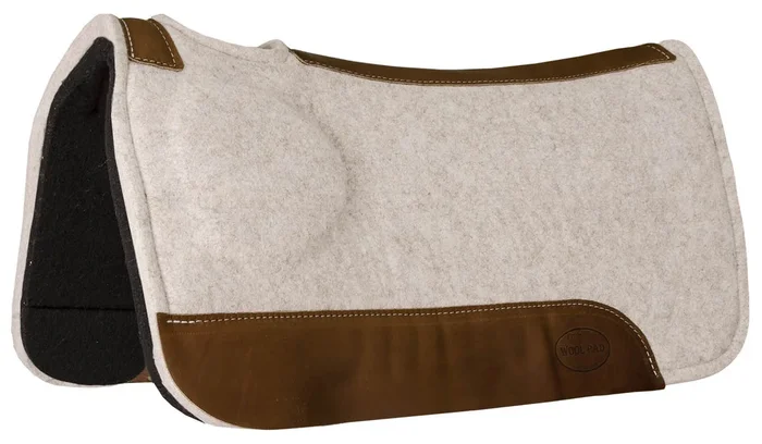 Mustang Contoured CorrectFit Saddle Pad, 32″ x 31″ x 1″