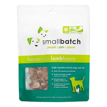 Small Batch Dog and Cat Freeze-Dried Treat Lamb Hearts – 3.5 Oz