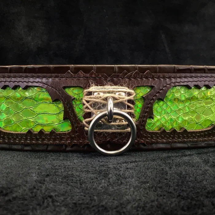The ”Venom” collar