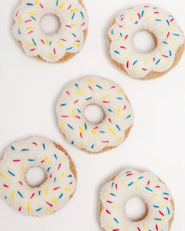Vanilla Donut Wool Cat Toy
