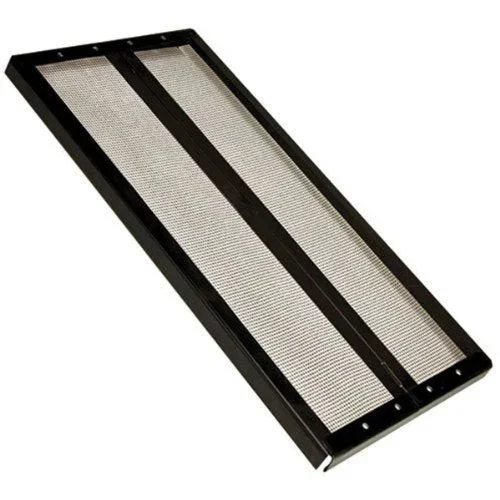 Zilla Fresh Air Screen Cover with Center Hinge – 48″ x 13″